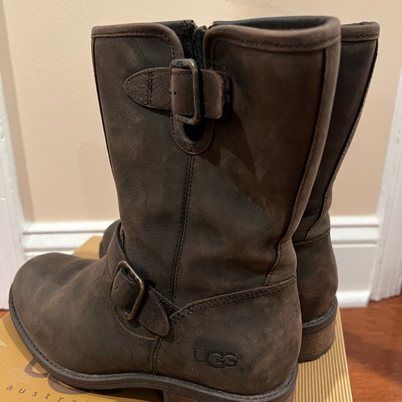 Ugg boots - Picture 3 of 8